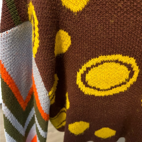 Urban Outfitters BDG Cropped Sweater- Medium - Picture 4 of 5